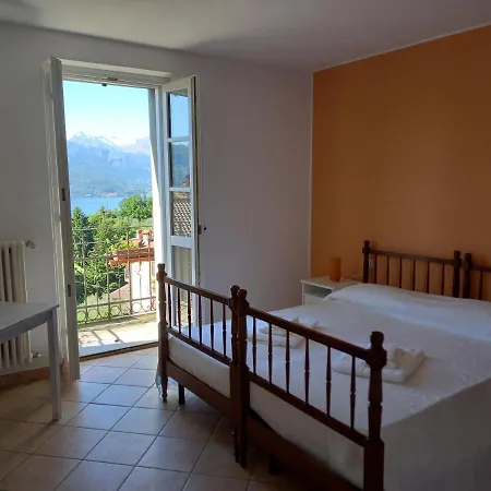 Isoladelsole Bed & Breakfast Perledo